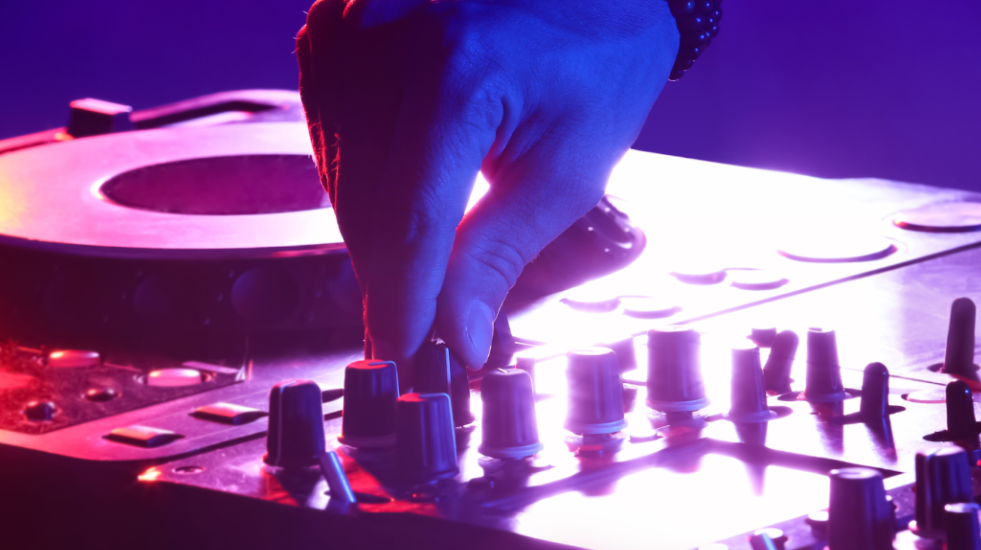 Recording Studio Membership in Miami for Professional Access